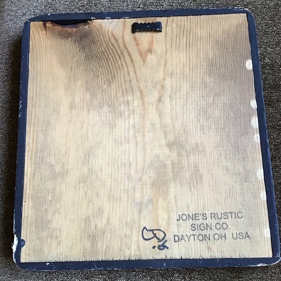 Handmade Rustic Sign: Public Telephone (5 Minute Limit) - Size 8”x8” - Picture 3 of 3